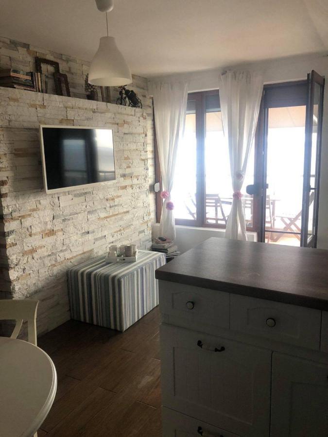 Apartment Nadejda Поморие Экстерьер фото